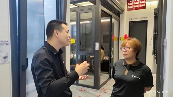 新店起航，礼惠“花”城丨家亿轩门窗攀枝花旗舰店隆重开业，盛会空前，喜创佳绩！